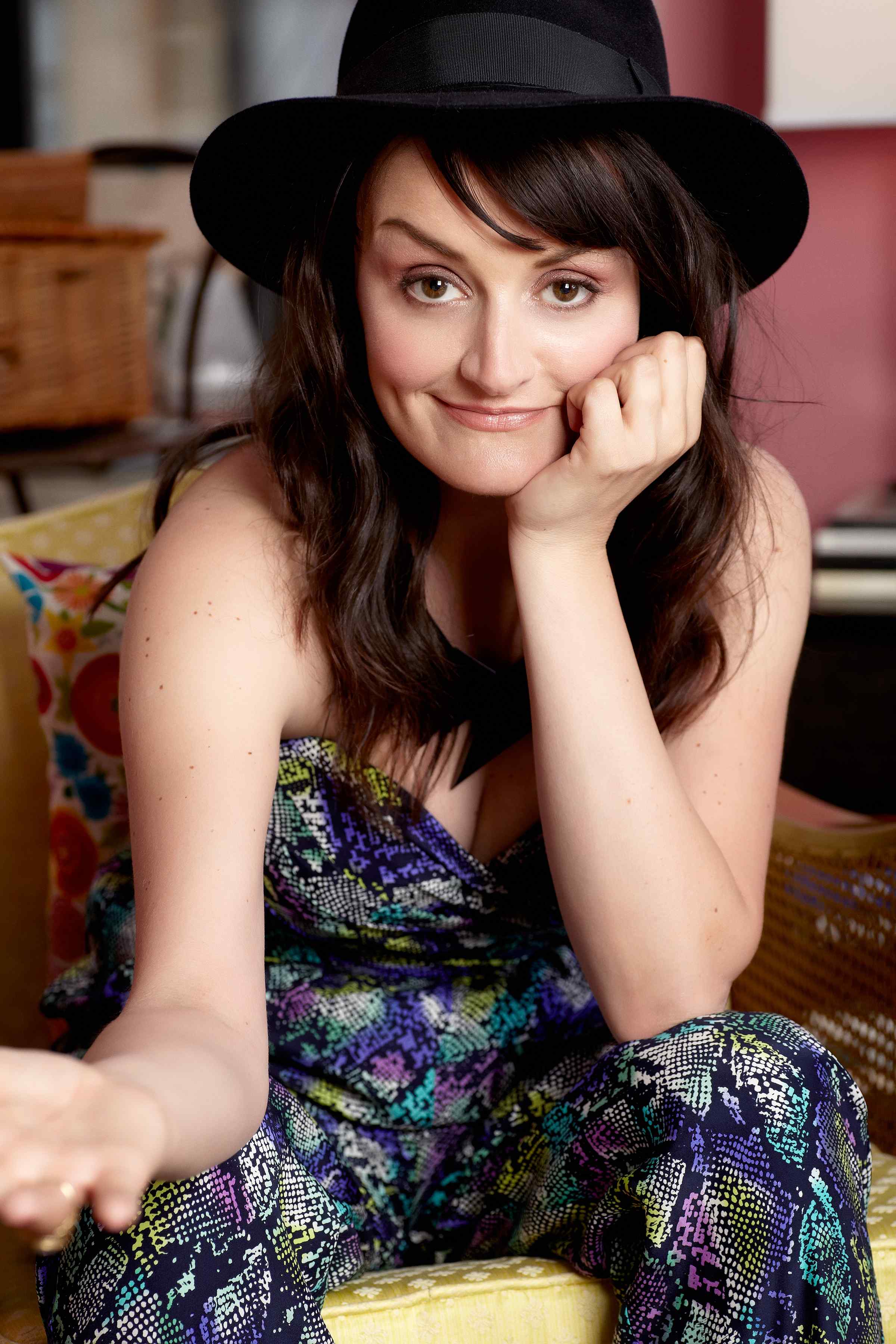 The Americans' Alison Wright talks Fashion