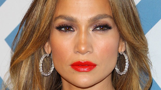 Hottest Celebrity Makeup Looks: Winter 2014