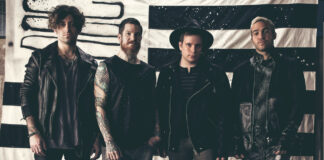 FALL OUT BOY RUNWAY 2015