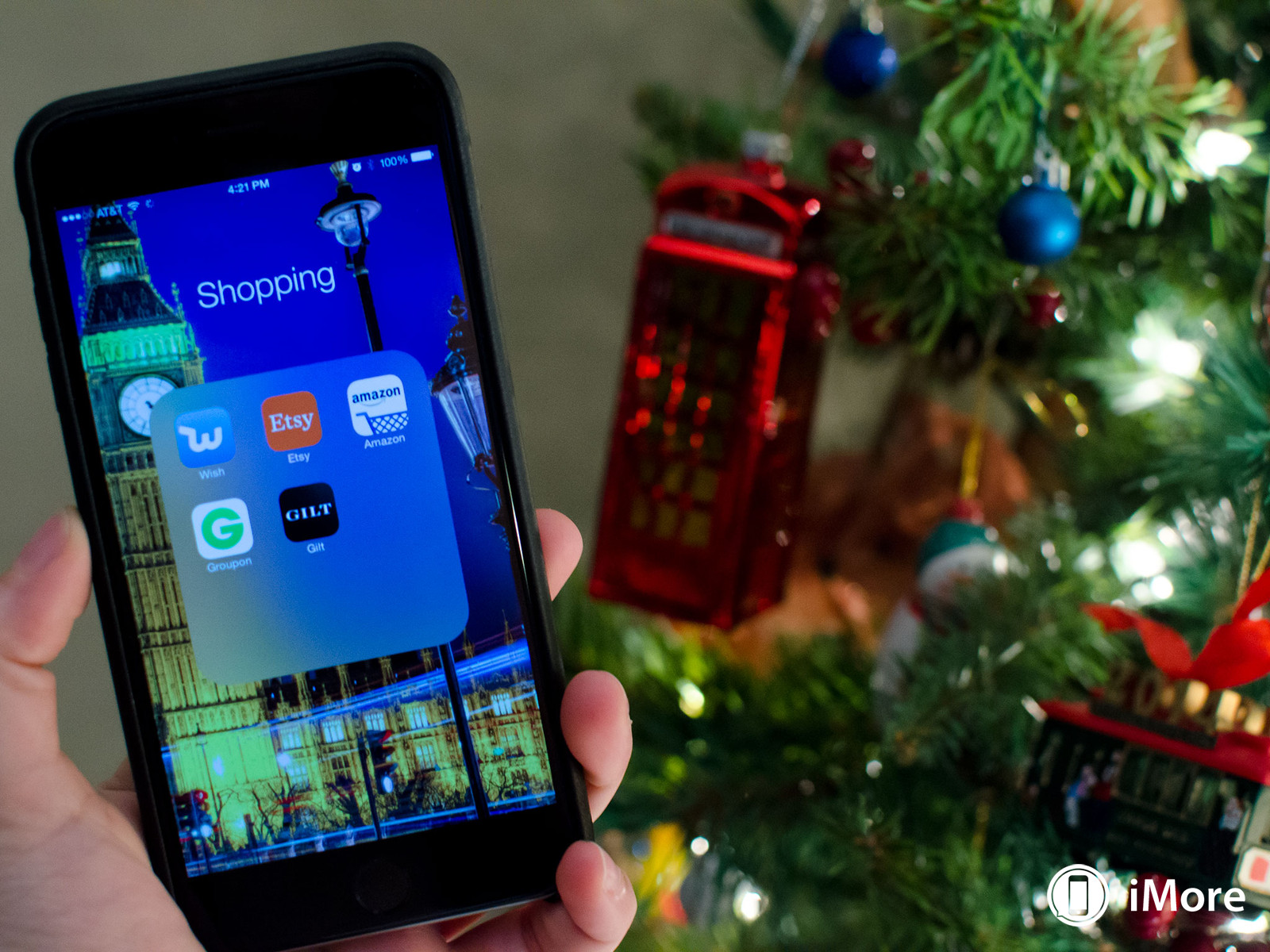 Apps that make holiday shopping easier