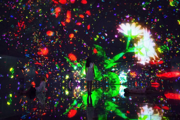 teamlab-runway-london-2017