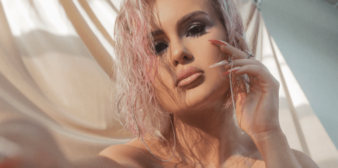 Ashlee Keating runway magazine