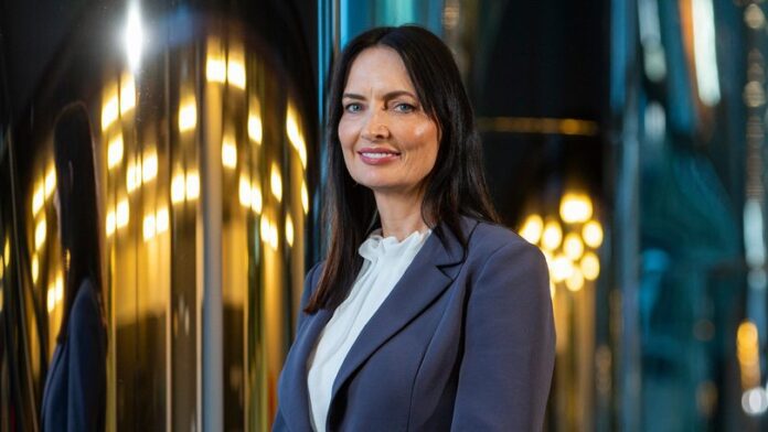 Geraldine Slattery- BHP's First Female CEO in 140-Year History Geraldine Slattery: BHP's First Female CEO in 140-Year History