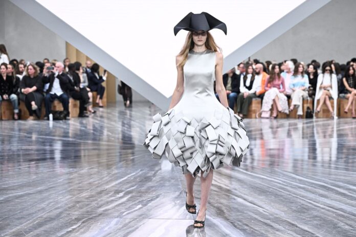 Jonathan Anderson Inaugural Dior Haute Couture Debut