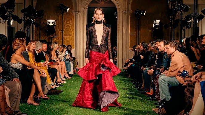 Alessandro Michele Valentino “Interferenze” Fall Winter 2026-27 Alessandro Michele Valentino “Interferenze” Fall Winter 2026-27
