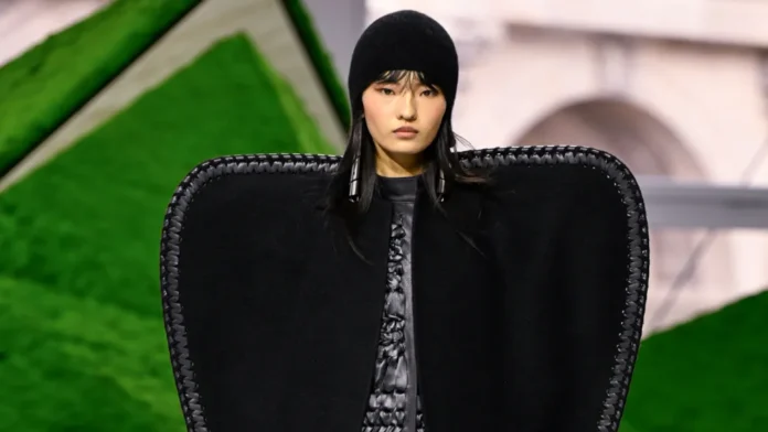 Louis Vuitton Fall 2026 Runway at Paris Fashion Week Louis Vuitton Fall 2026 Runway at Paris Fashion Week