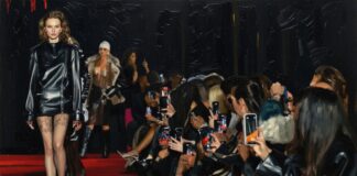 Paris Fashion Week Romantic Outfits Date Night 2026 Paris Fashion Week Romantic Outfits Date Night 2026