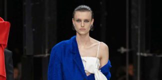 Sarah Burton Givenchy Fall 2026 Paris Fashion Week