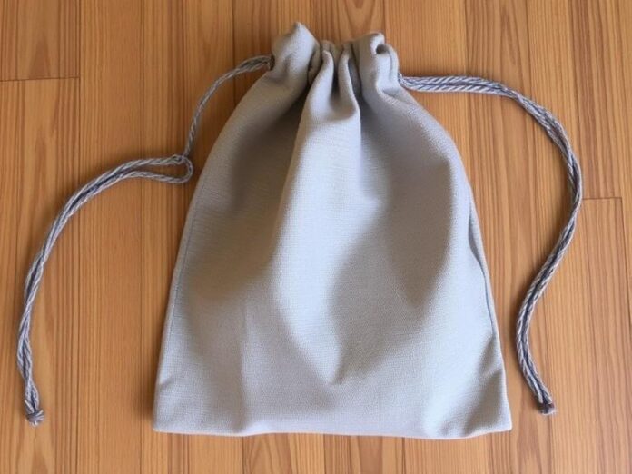 Drawstring Pouch Trend Is Defining Spring Accessories