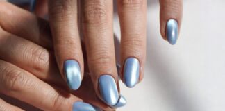 Icy Blue Nails Are the Cool-Toned Trend Icy Blue Nails Are the Cool-Toned Trend