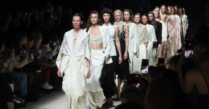 Moscow Fashion Week 202- The Emerging Global Runway