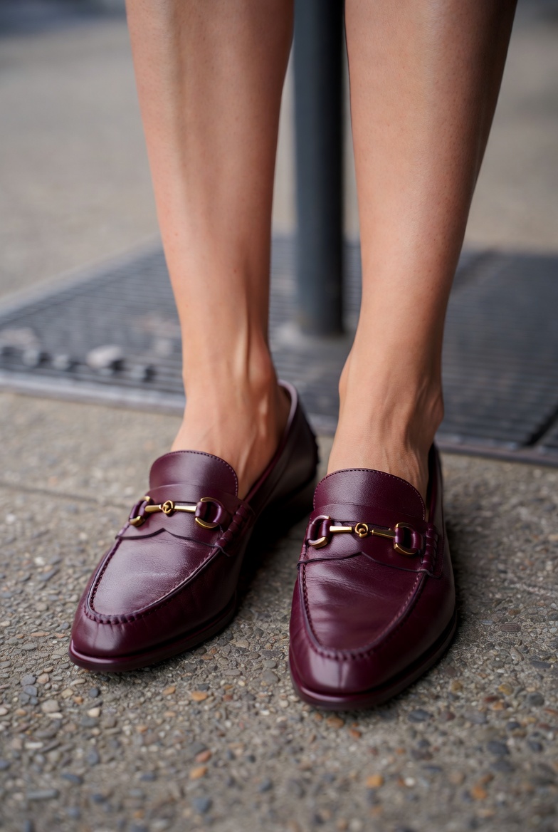 Soft Loafers and “Everyday Luxury” Are Taking Over Spring 2026 — Why Comfort Is Now High Fashion