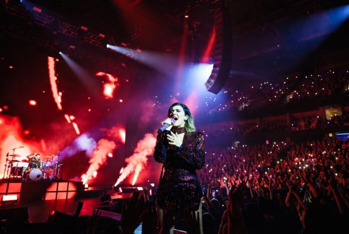 Madison Beer Locket Tour 2026 Madison Beer performing during her Locket world tour in 2026